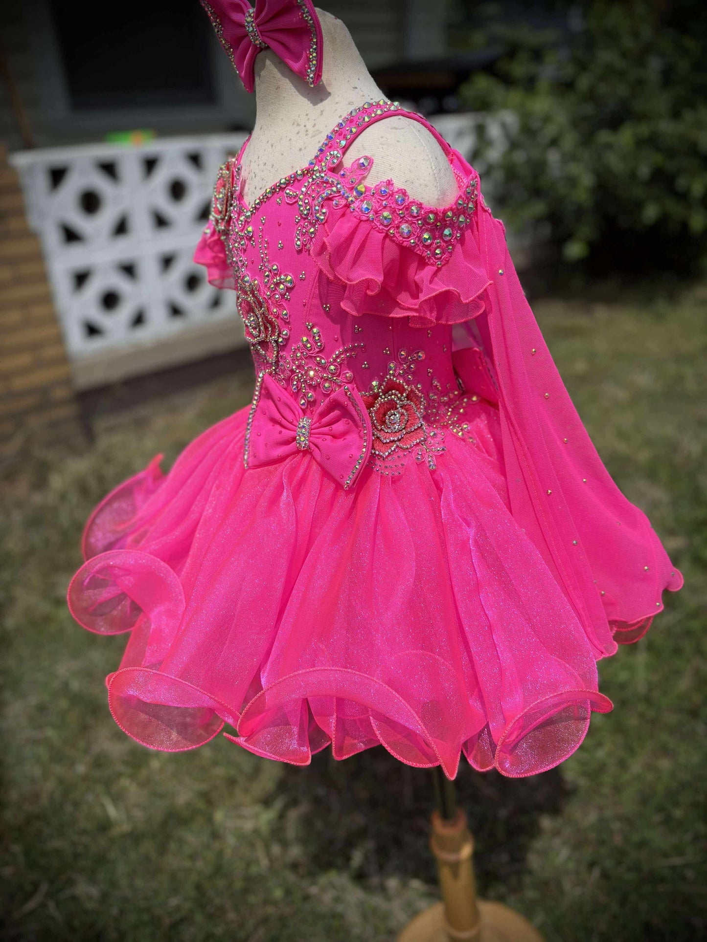 AM- Boo Bear Hot Pink Glitz Dress 2/4