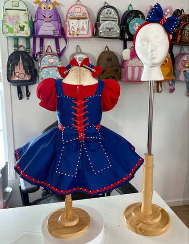 AM- 18/3 Up Adventure Dress OOC