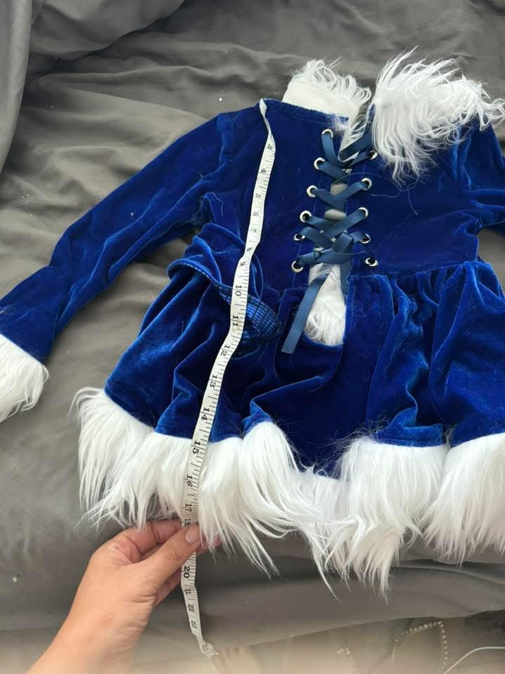 AM- Beth Young Christmas casual 18/3-2/4