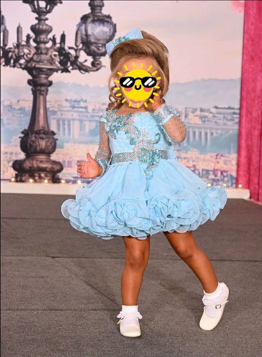 BU- 18/3 2/4 Cinderella Blue Ruby Belle