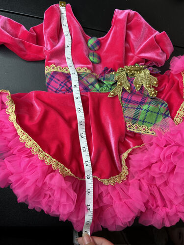 AM- 12/2 Hot pink Christmas casual
