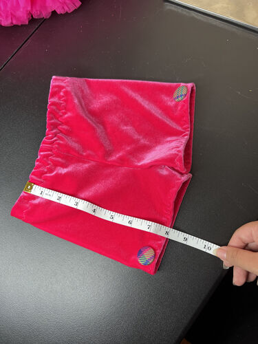 AM- 12/2 Hot pink Christmas casual
