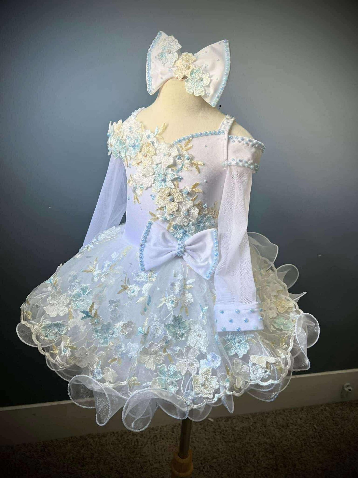 AM-Boo Bear Natural white dress 18/3