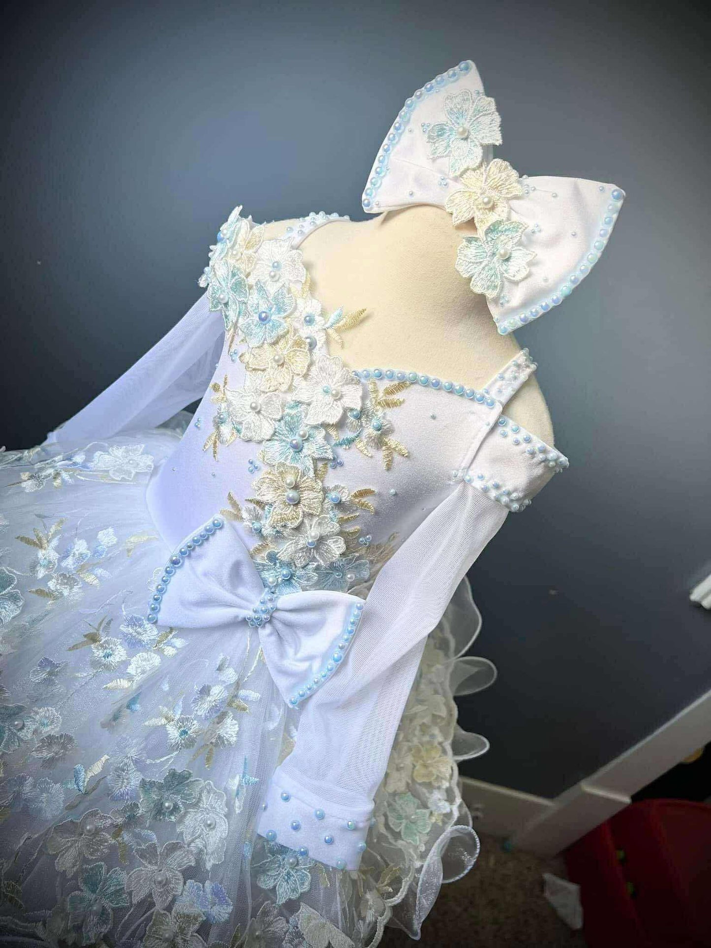 AM-Boo Bear Natural white dress 18/3