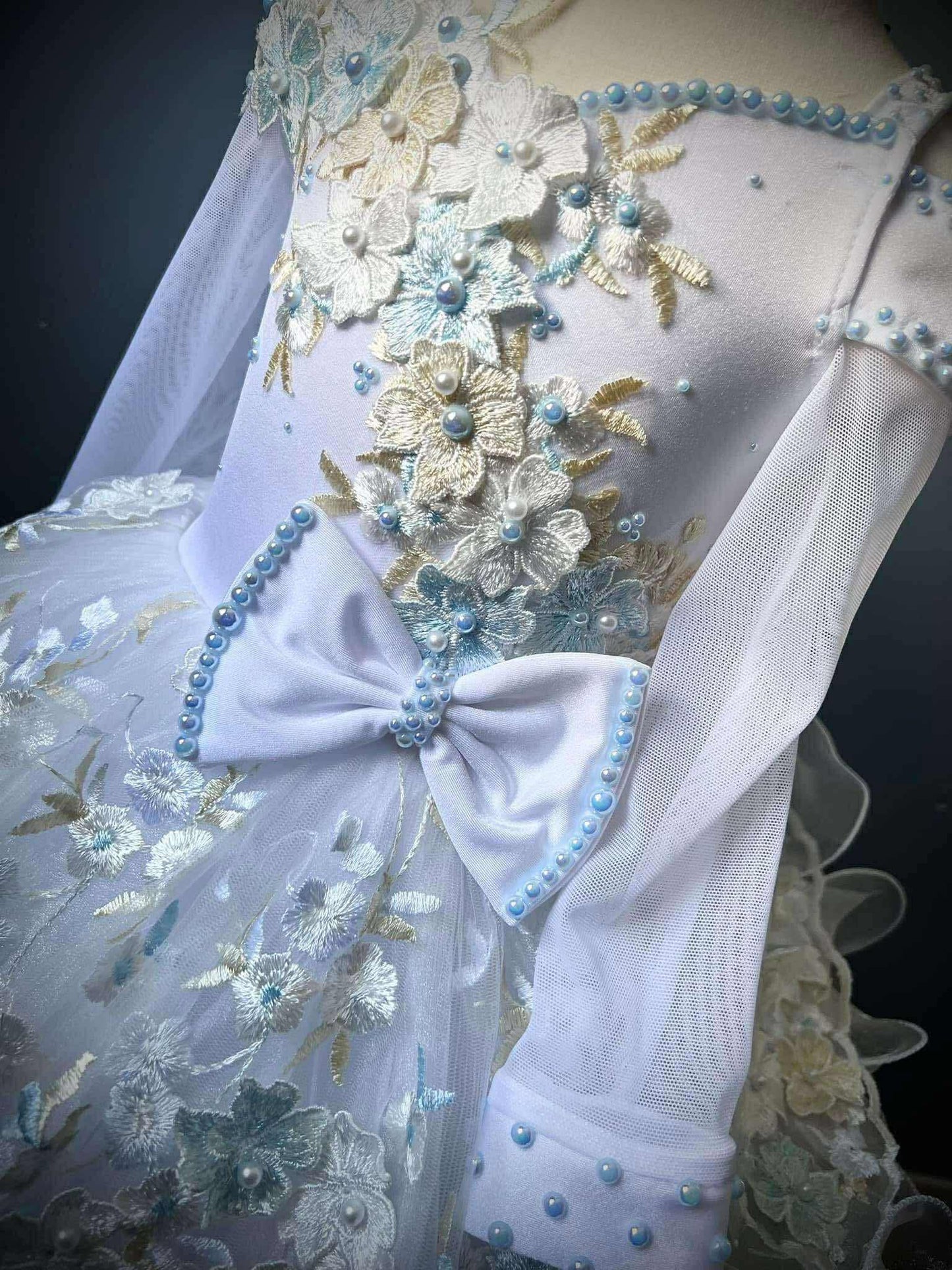 AM-Boo Bear Natural white dress 18/3