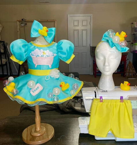 AM- 12/2 Bubble Bath Time OOC