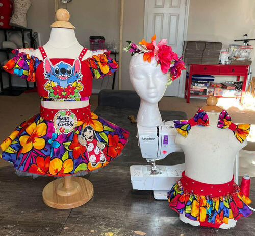 AM- 2/4 Lilo and Stitch OOC/Swim