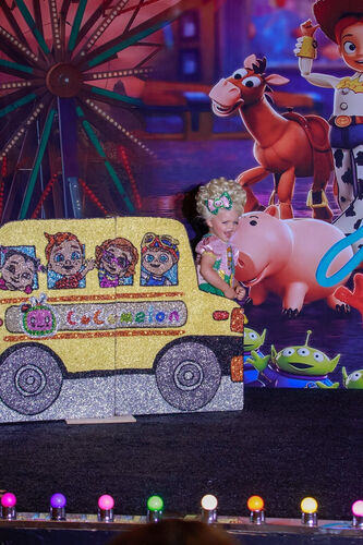 AM- Cocomelon School bus Prop