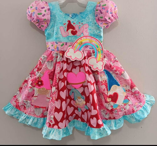 AM- Sweet Gnome Valentines/Casual Wear