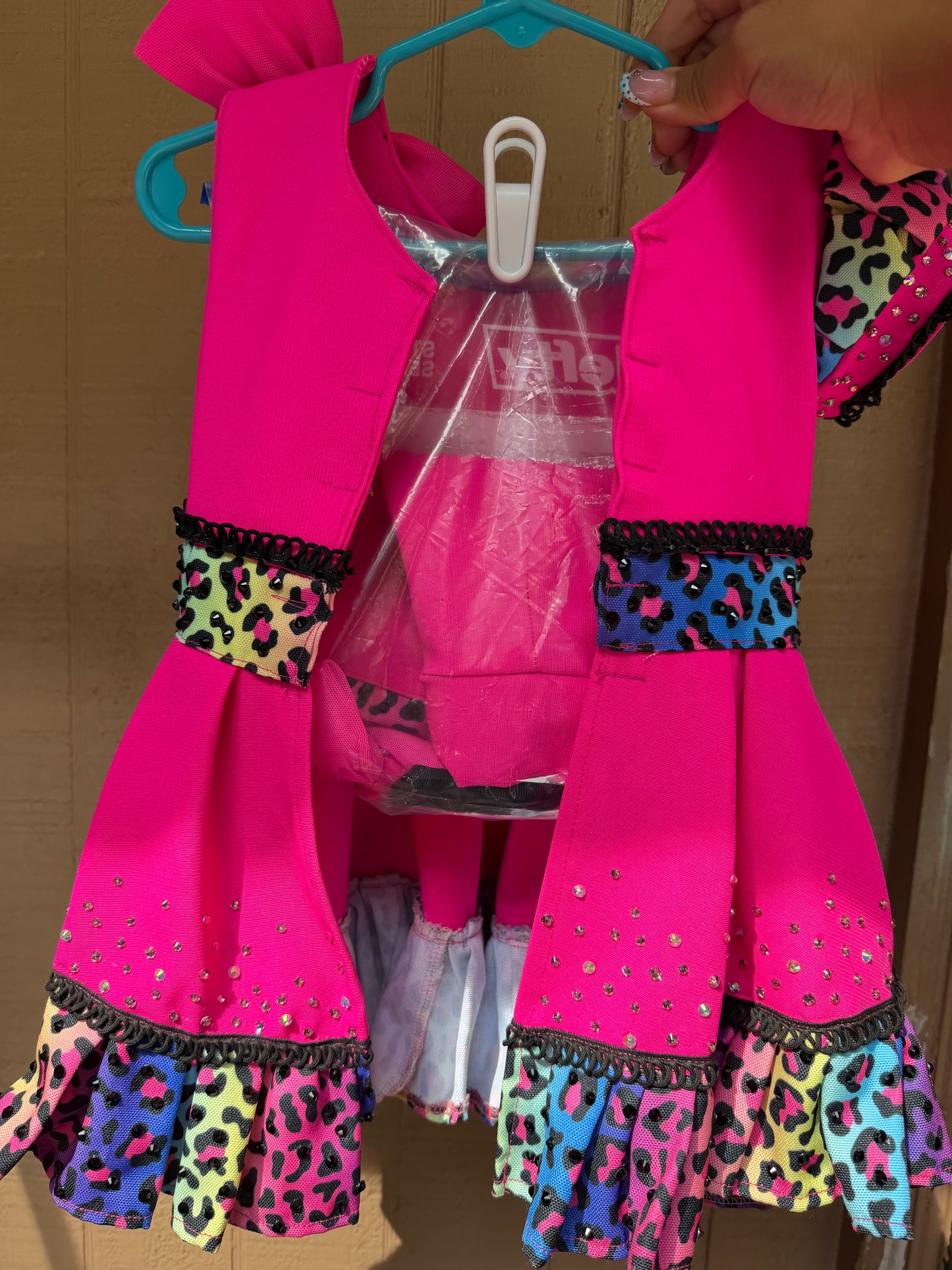 AM- 12/2 Lisa Frank OOC