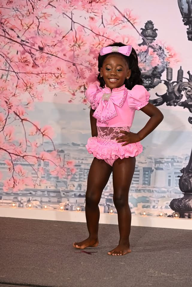 AM- Toni O Pink Glitz  Swim 18/3