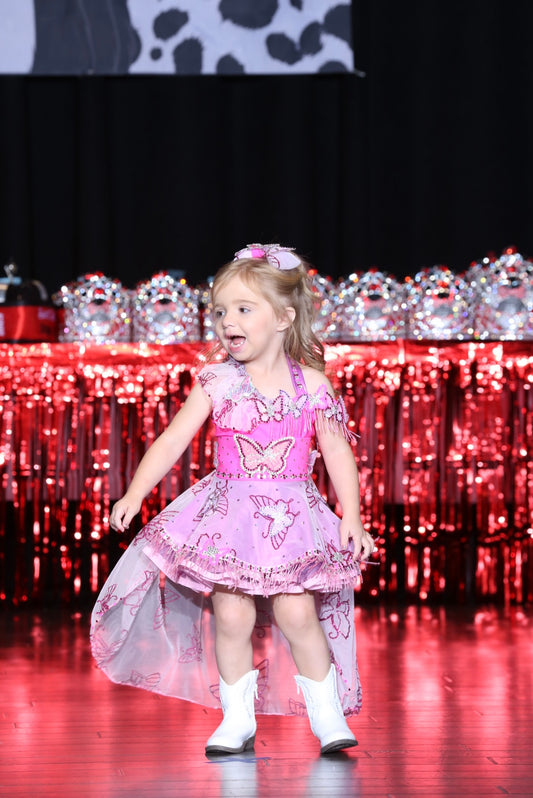 TT 18/3 Dolly Parton Shuggy OOC