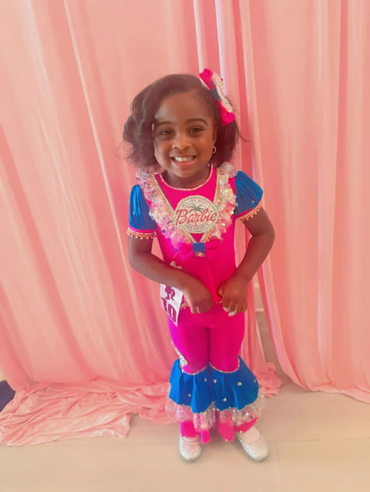 AM- Mendy Sharp Barbie Malibu 18/3