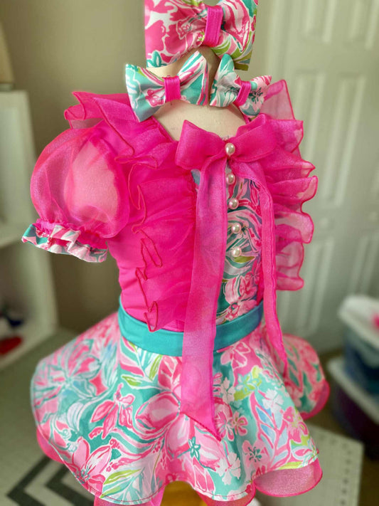 TT- 3/5 Lilly Dollhouse Casual