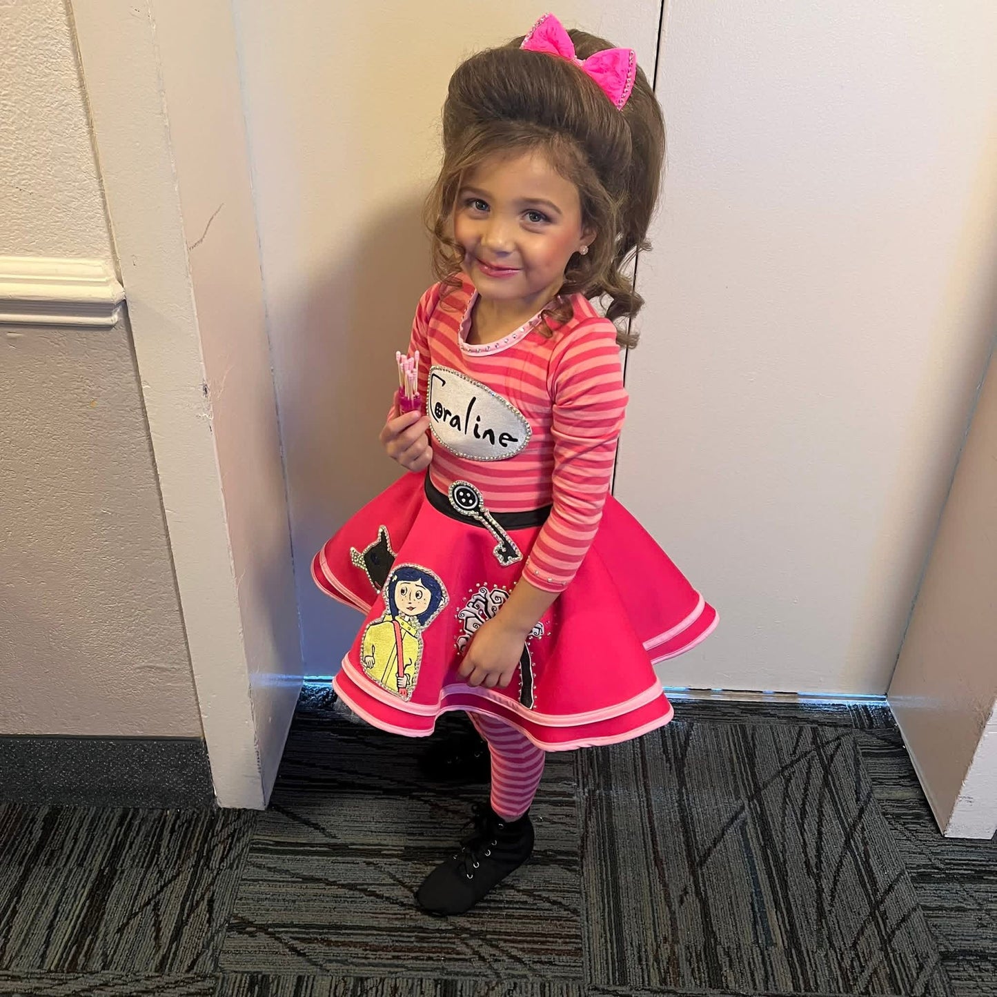 AM- Valerie Cyrus Caroline ooc 3/5