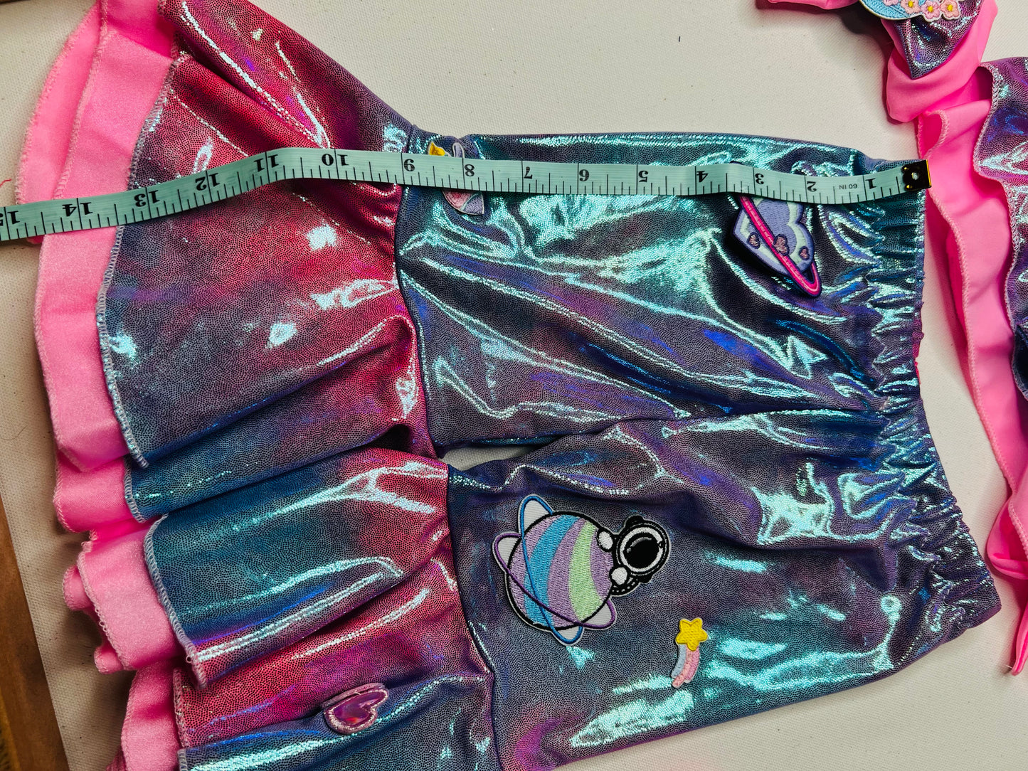 AM- 6/18 Pink out of this world Galaxy/Alien/Space OOC