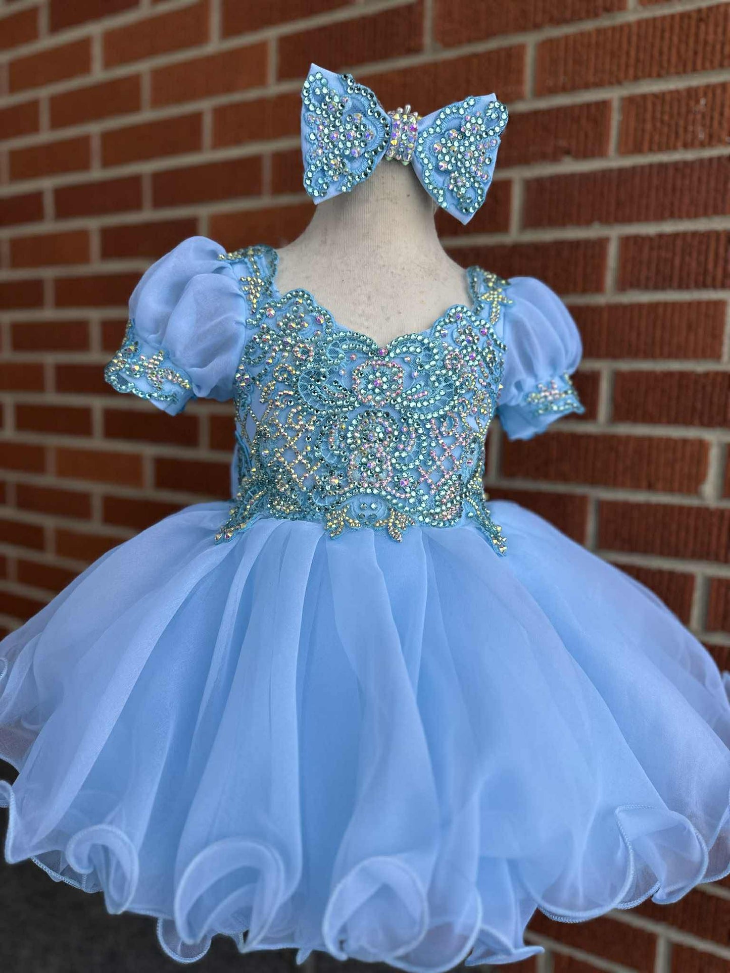 BU- 18/3 Cinderella Brianna K