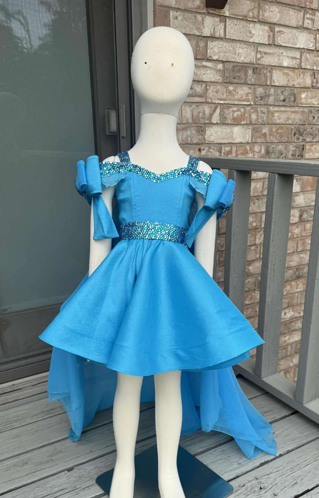 MA- 4/6 Rachel Martinez Runway and Dress Combo