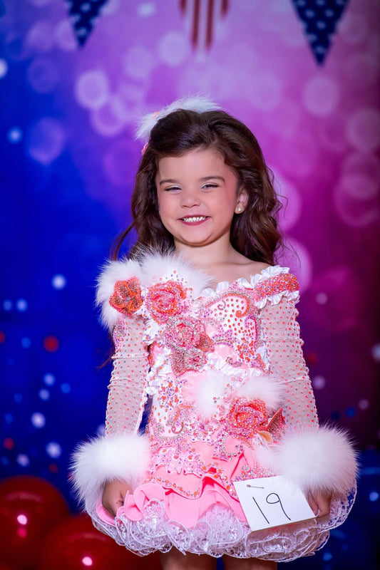 TT- 2/4 Pink Coral and White Fur Shuggy