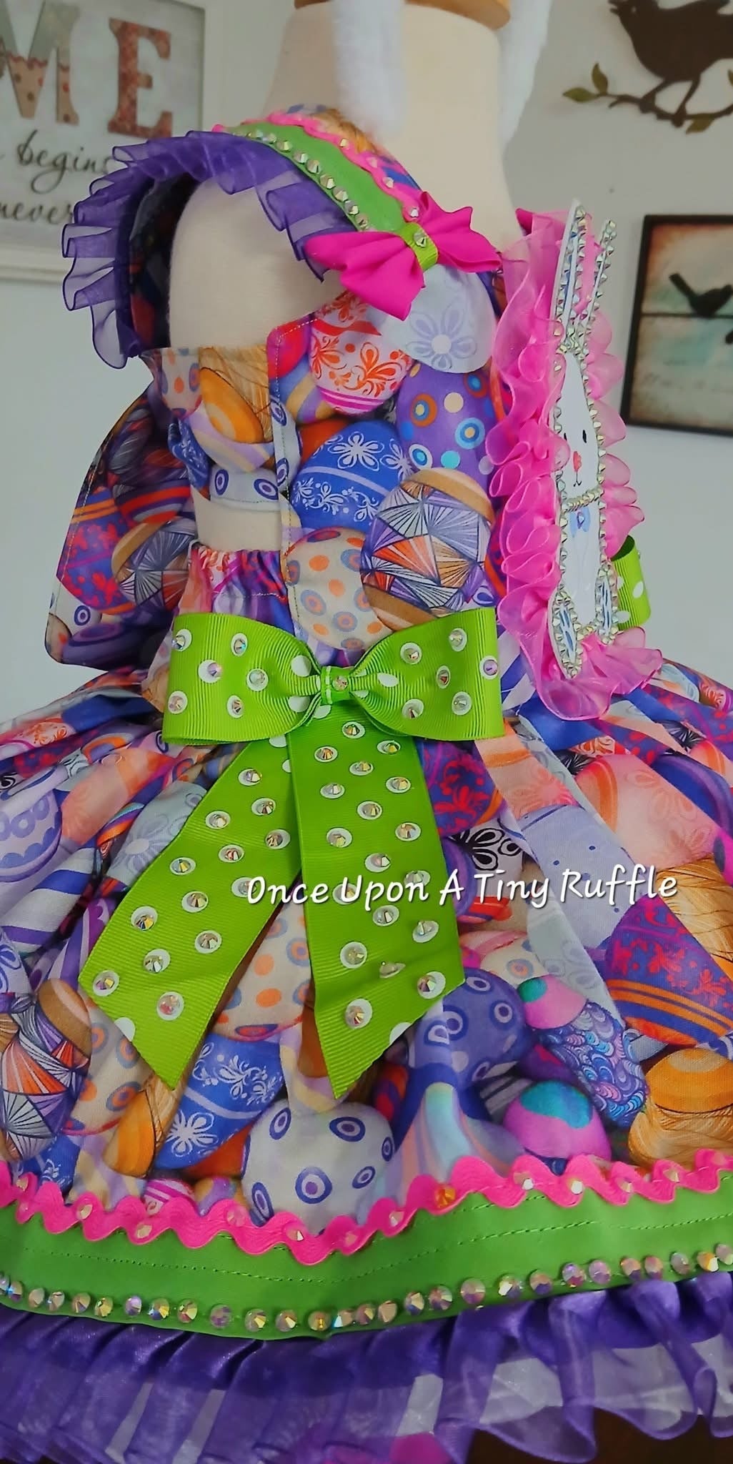 RM- 12/2 Neon Spring Bunny / Easter ooc