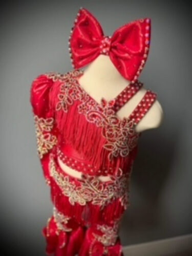 AM- 12/2 Boobear Mega Glitz Western Wear OOC