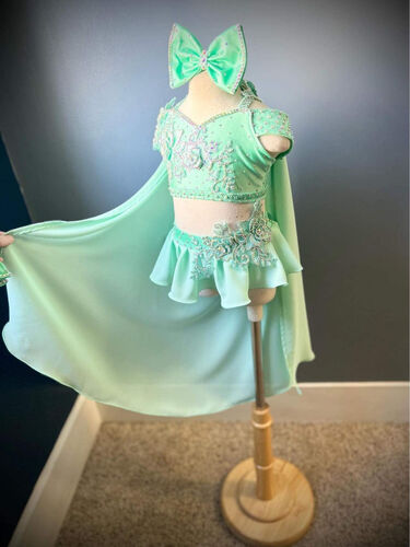 AM- 18/3 Mint green boo bear swim