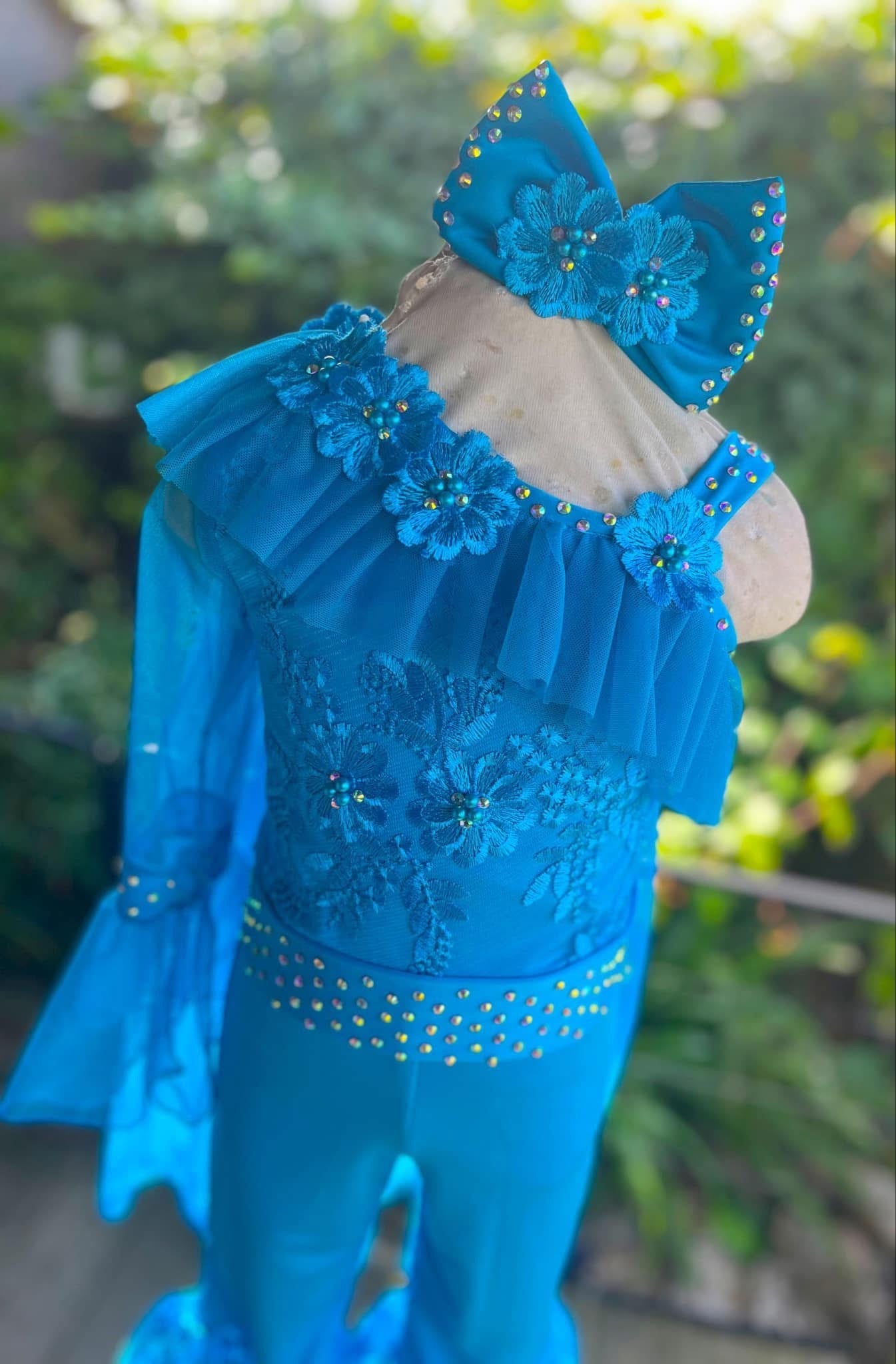 RM- Blue Runway/Fun Fashion 2/3 OOC