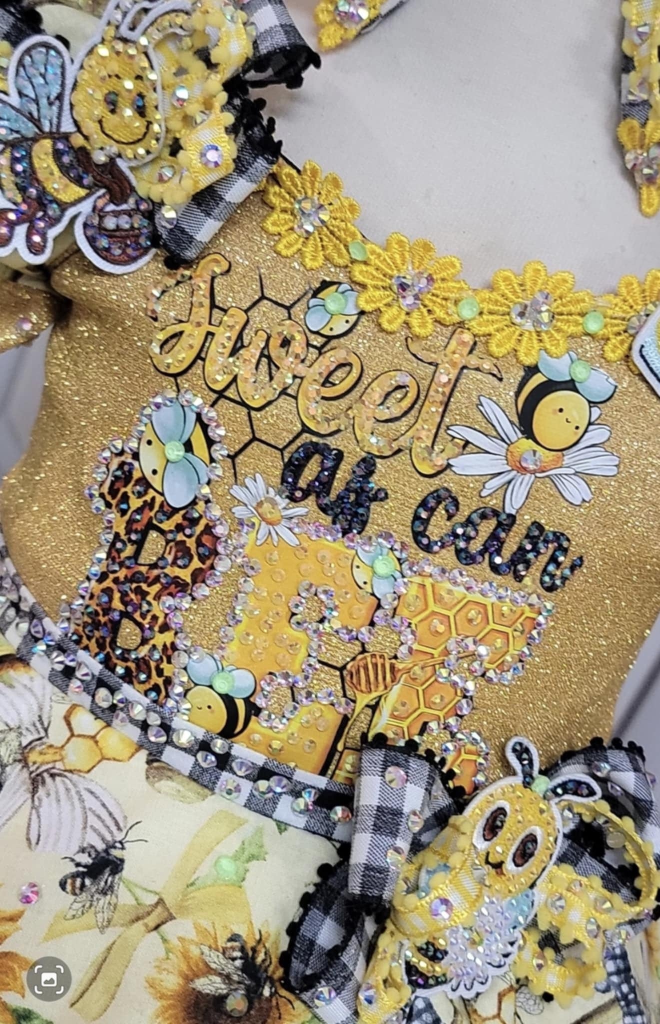 RM- 18/3 Sweet as can Bee OOC