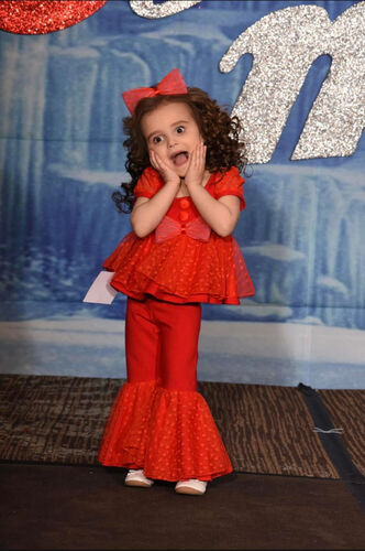 AM- 12/2-18/3 Red hearts Casual Wear