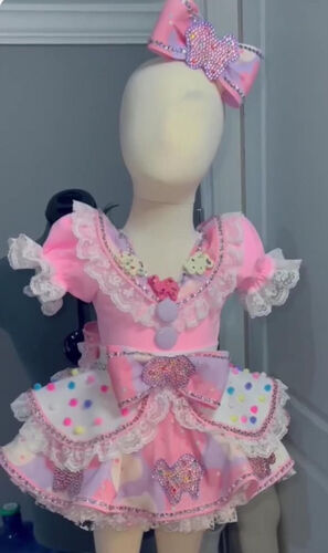 AN- 12/2 Shuggy Circus Animal Cracker OOC