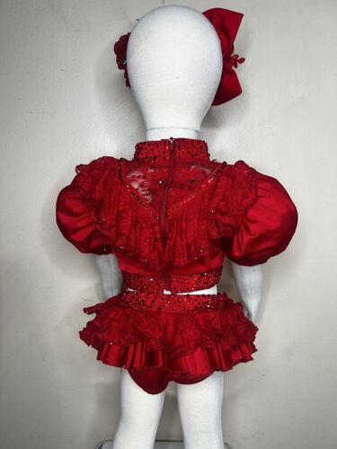 AM- 18/3-2/4 Red Cinderella Glitz swim