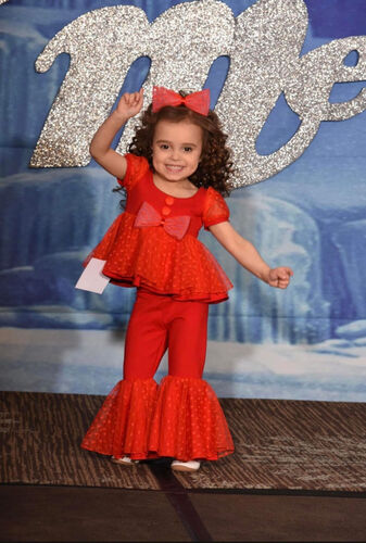 AM- 12/2-18/3 Red hearts Casual Wear