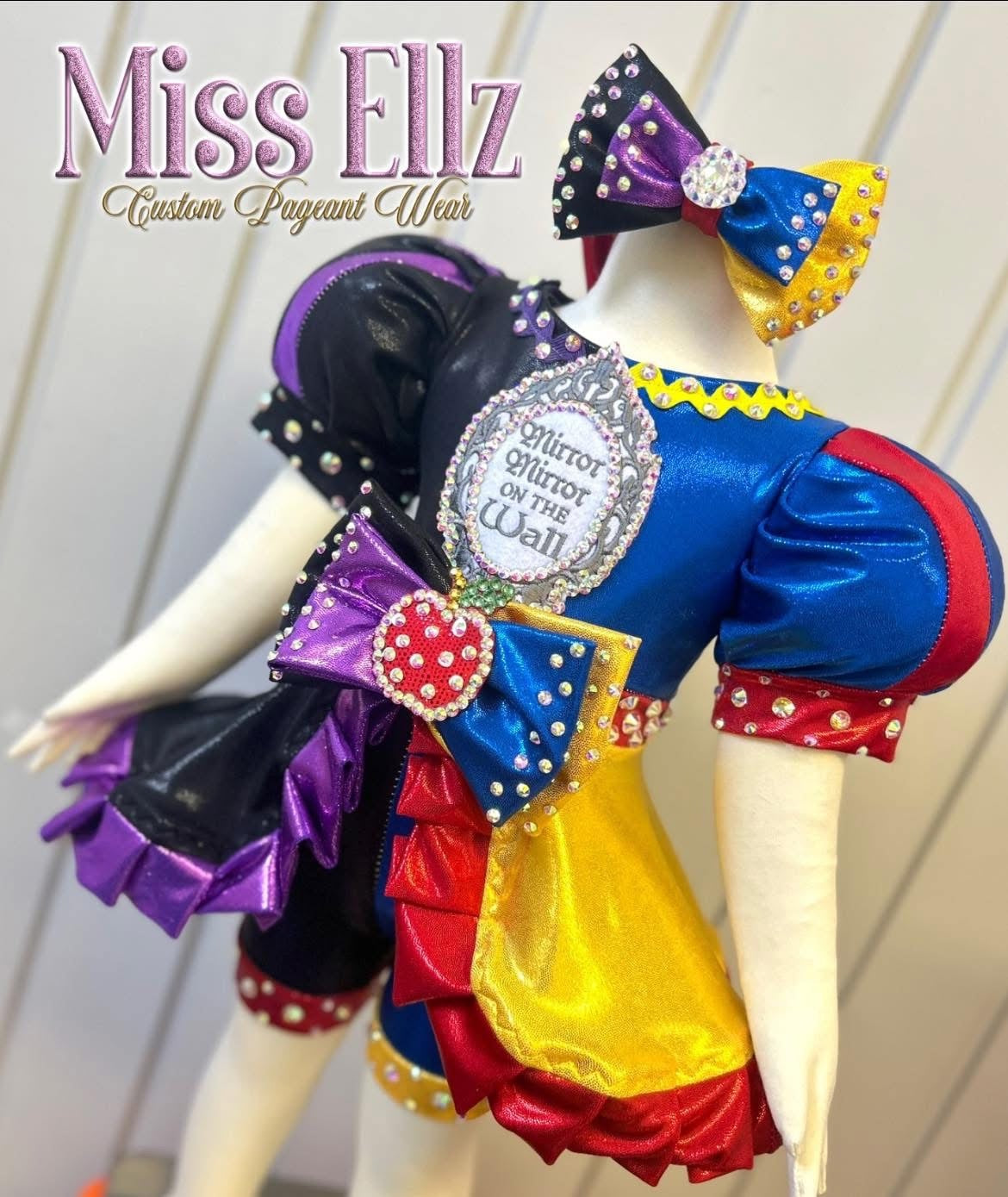 RM- 0/12 Snow White/Evil Queen OOC