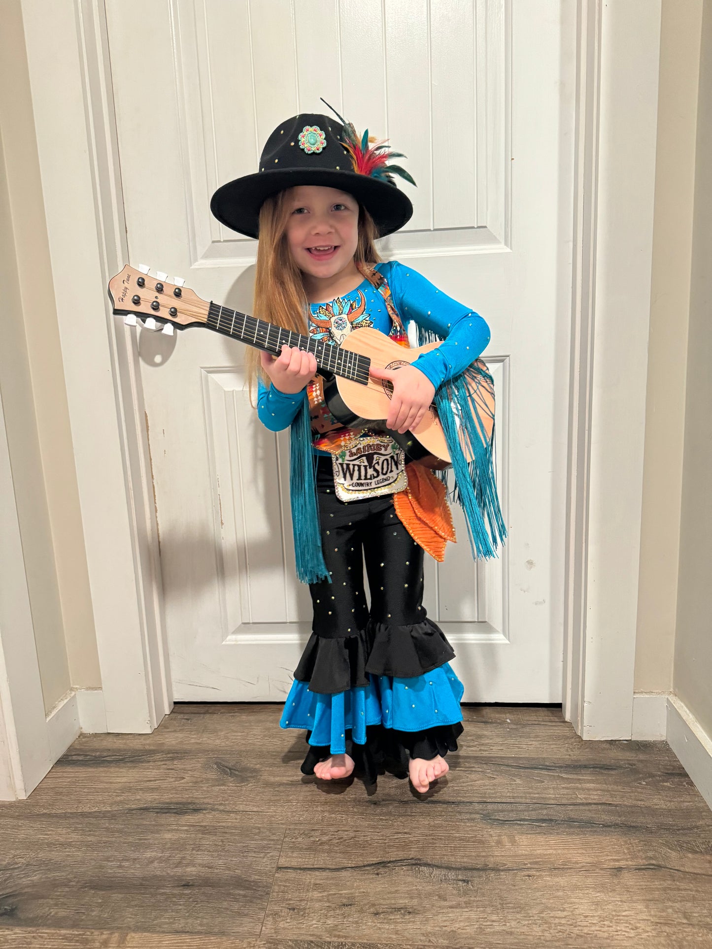 RM- Lainey Wilson OOC