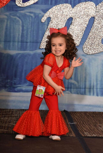 AM- 12/2-18/3 Red hearts Casual Wear