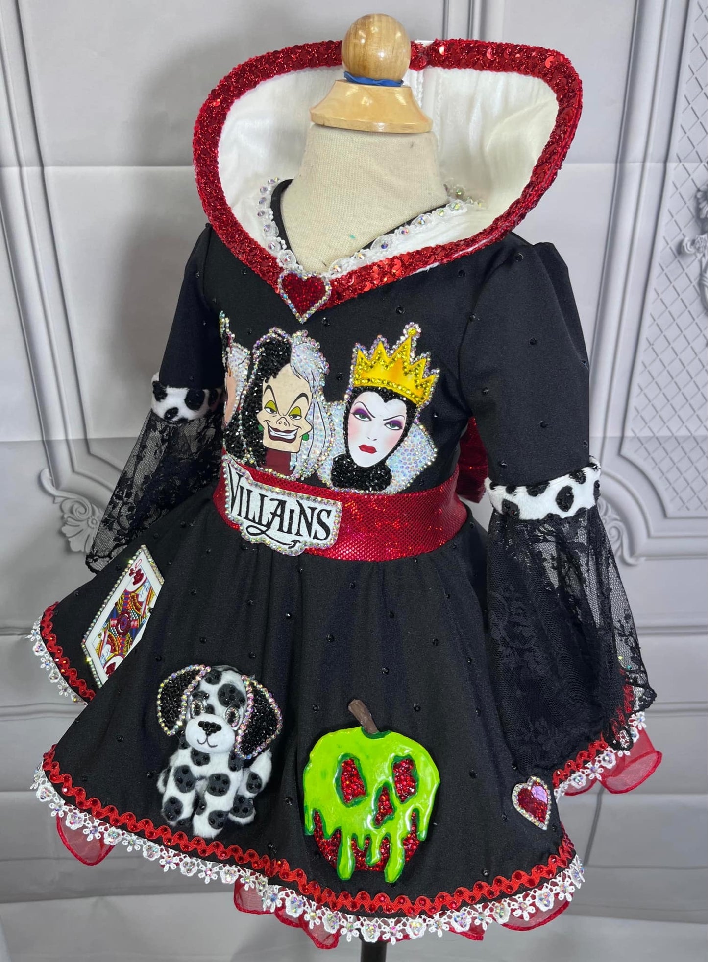 RM-12/2 Disney Villains OOC