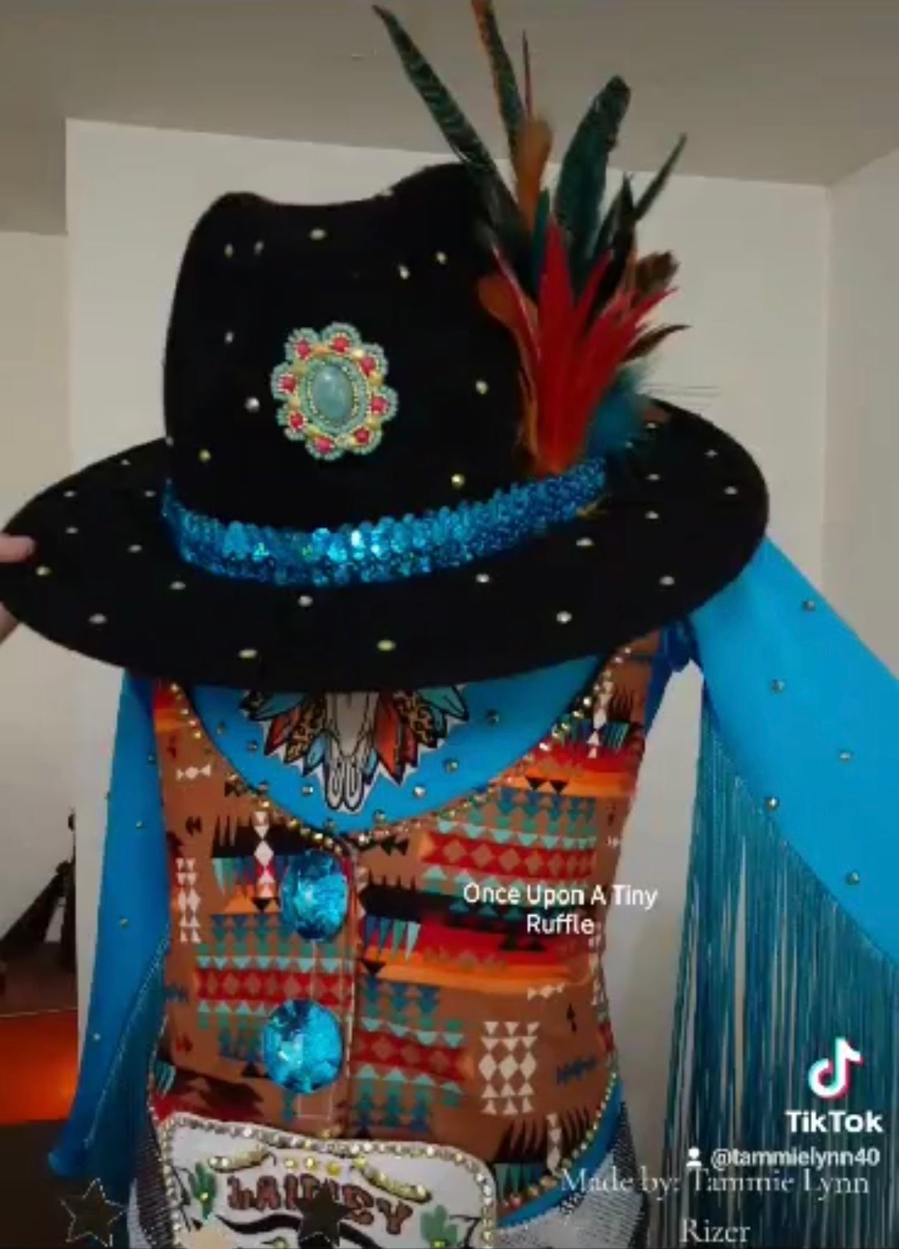 RM- Lainey Wilson OOC